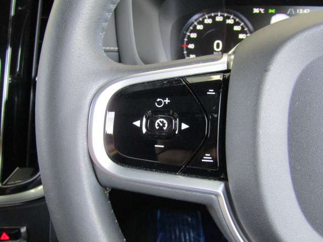 ボルボ Ｖ６０ Ｔ５　インスクリプション H30年 (四国) 99