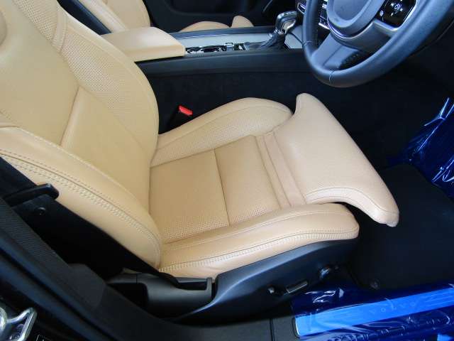 ボルボ Ｖ６０ Ｔ５　インスクリプション H30年 (四国) 99