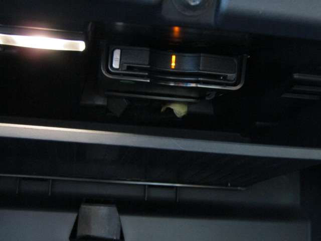 ボルボ Ｖ６０ Ｔ５　インスクリプション H30年 (四国) 99