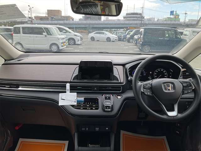 ホンダ オデッセイ　ハイブリッド ２．０ Ｅ：ＨＥＶ アブソルート ＥＸ R6年 (近畿) 99