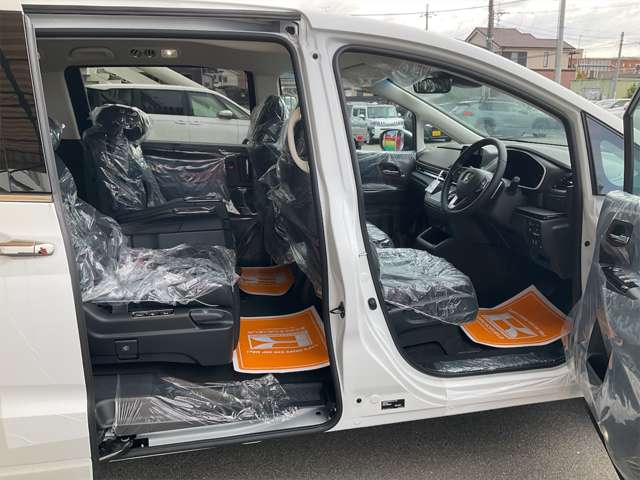 ホンダ オデッセイ　ハイブリッド ２．０ Ｅ：ＨＥＶ アブソルート ＥＸ R6年 (近畿) 99