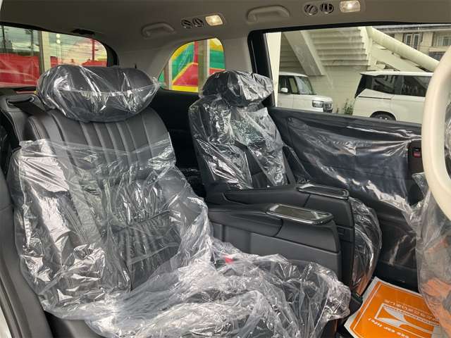 ホンダ オデッセイ　ハイブリッド ２．０ Ｅ：ＨＥＶ アブソルート ＥＸ R6年 (近畿) 99