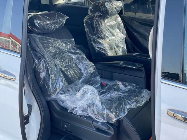 ホンダ オデッセイ　ハイブリッド ２．０ Ｅ：ＨＥＶ アブソルート ＥＸ R6年 (近畿) 99