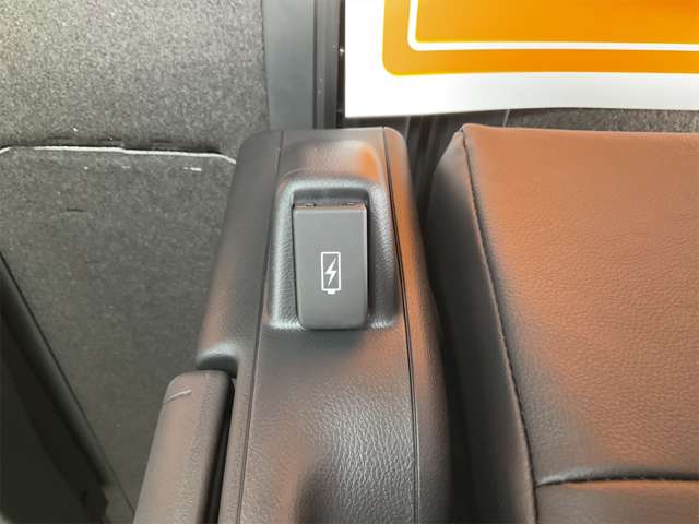 ホンダ オデッセイ　ハイブリッド ２．０ Ｅ：ＨＥＶ アブソルート ＥＸ R6年 (近畿) 99