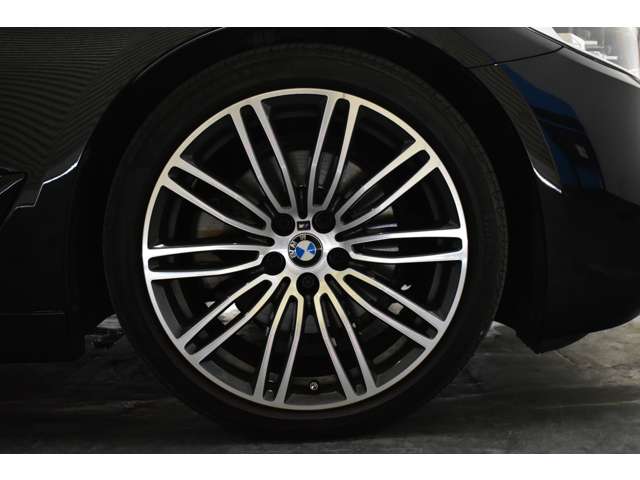 ＢＭＷ ５シリーズ ５２３Ｄ Ｍスポーツ ディーゼルターボ H29年 (関東) 99