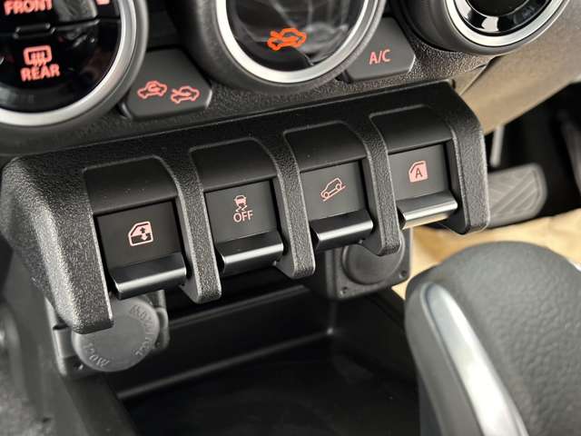 スズキ ジムニー ６６０ ＸＣ ４ＷＤ R6年 (中国) 99