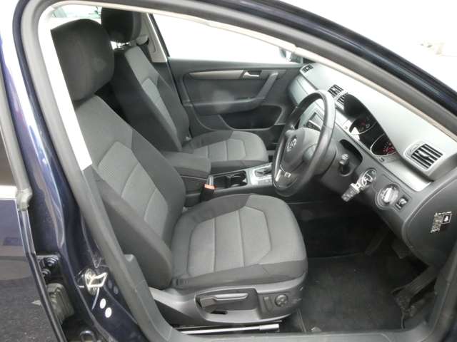 フォルクスワーゲン パサートヴァリアント ＴＳＩ　コンフォートライン H25年 (関東) 99