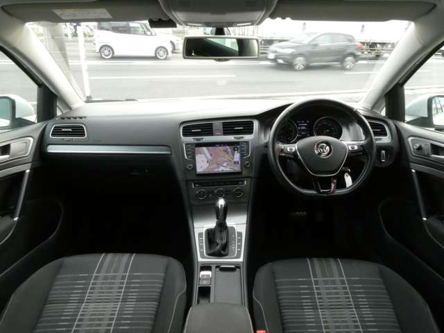 フォルクスワーゲン ゴルフヴァリアント ラウンジ H27年 (関東) 99