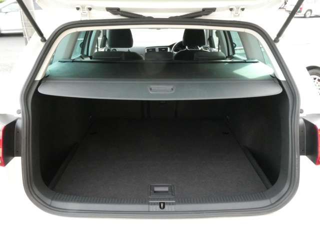 フォルクスワーゲン ゴルフヴァリアント ラウンジ H27年 (関東) 99