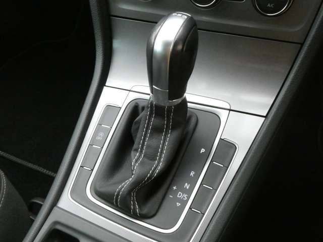 フォルクスワーゲン ゴルフヴァリアント ラウンジ H27年 (関東) 99