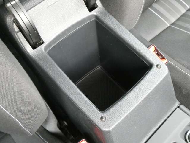 フォルクスワーゲン ゴルフヴァリアント ラウンジ H27年 (関東) 99