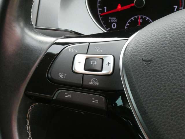 フォルクスワーゲン ゴルフヴァリアント ラウンジ H27年 (関東) 99