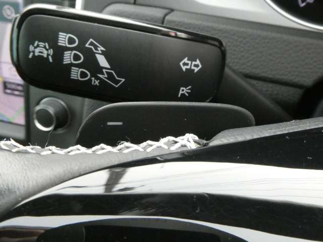 フォルクスワーゲン ゴルフヴァリアント ラウンジ H27年 (関東) 99