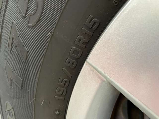 トヨタ ハイエースバン ３．０ ウェルキャブ Ｂタイプ ロング ディーゼルターボ ４ＷＤ H29年 (北海道) 99