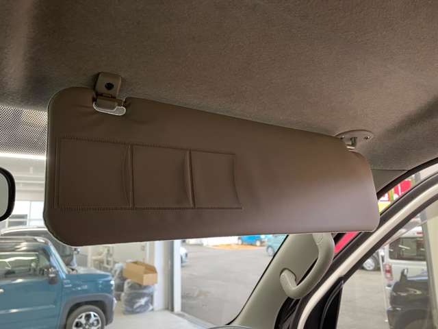 トヨタ ハイエースバン ３．０ ウェルキャブ Ｂタイプ ロング ディーゼルターボ ４ＷＤ H29年 (北海道) 99