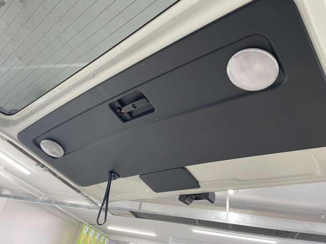 トヨタ ハイエースバン ３．０ ウェルキャブ Ｂタイプ ロング ディーゼルターボ ４ＷＤ H29年 (北海道) 99