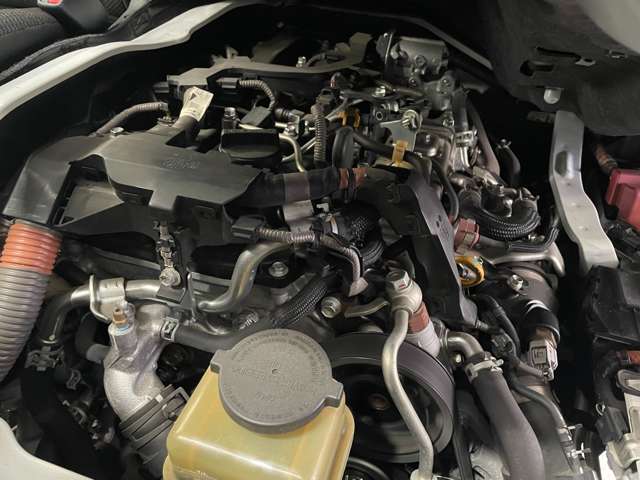 トヨタ ハイエースバン ３．０ ウェルキャブ Ｂタイプ ロング ディーゼルターボ ４ＷＤ H29年 (北海道) 99