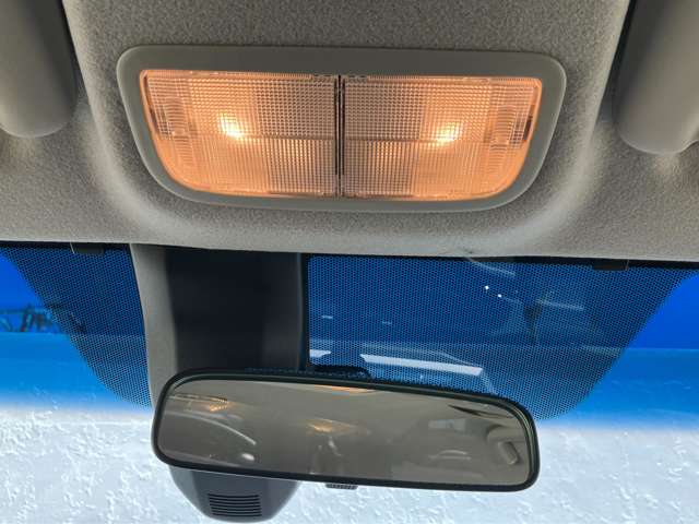 ホンダ シャトル １．５ ハイブリッド Ｘ スタイルエディション ４ＷＤ H28年 (北海道) 99