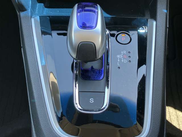 ホンダ シャトル １．５ ハイブリッド Ｘ スタイルエディション ４ＷＤ H28年 (北海道) 99