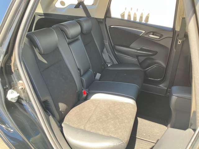 ホンダ シャトル １．５ ハイブリッド Ｘ スタイルエディション ４ＷＤ H28年 (北海道) 99