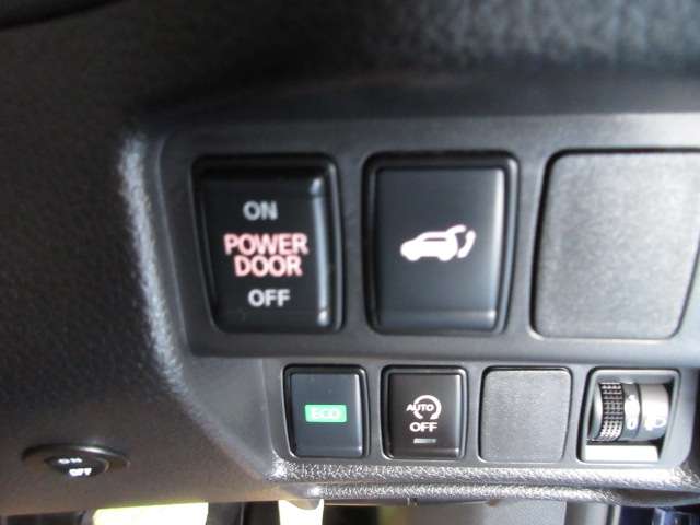 日産 エクストレイル ２．０ ２０ＸＩ ＶセレクションエクストリーマーＸ ３列車 ４ＷＤ R3年 (九州・沖縄) 99