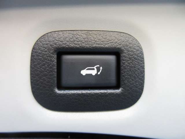 日産 エクストレイル ２．０ ２０ＸＩ ＶセレクションエクストリーマーＸ ３列車 ４ＷＤ R3年 (九州・沖縄) 99