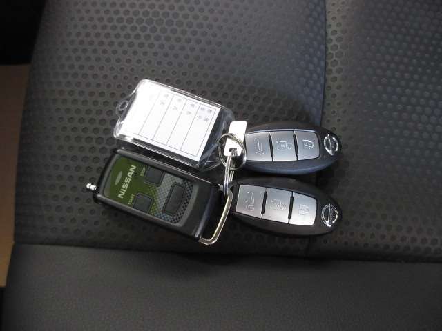 日産 エクストレイル ２．０ ２０ＸＩ ＶセレクションエクストリーマーＸ ３列車 ４ＷＤ R3年 (九州・沖縄) 99