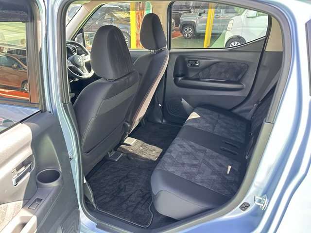 三菱 ｅＫクロス　ＥＶ Ｐ R4年 (東海) 99