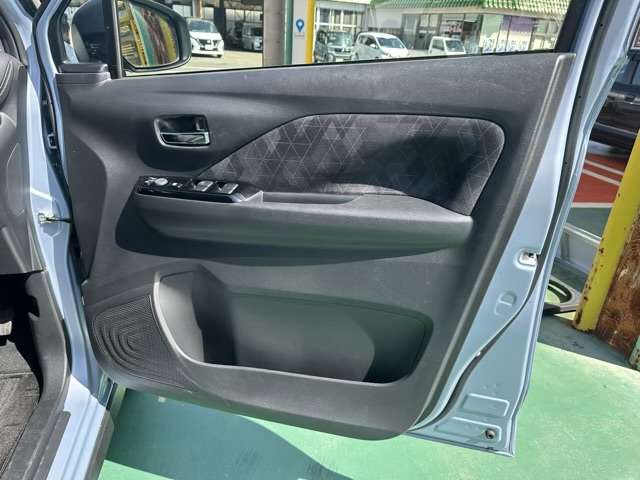 三菱 ｅＫクロス　ＥＶ Ｐ R4年 (東海) 99