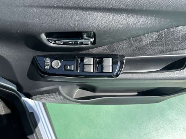 三菱 ｅＫクロス　ＥＶ Ｐ R4年 (東海) 99