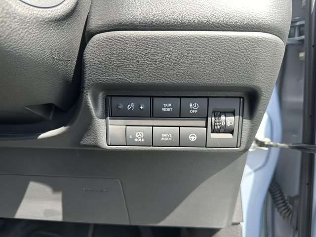 三菱 ｅＫクロス　ＥＶ Ｐ R4年 (東海) 99