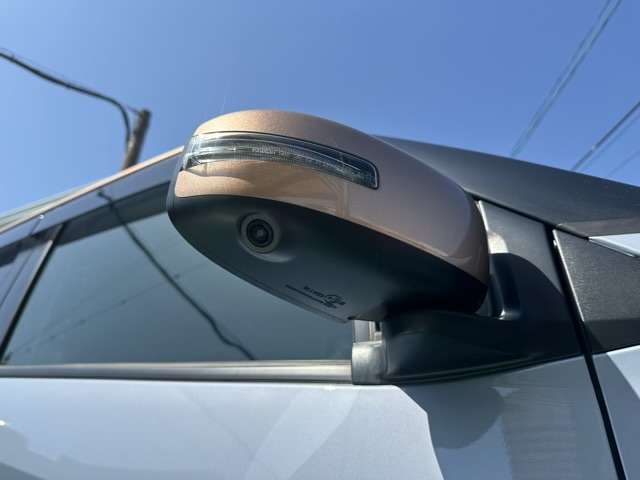 三菱 ｅＫクロス　ＥＶ Ｐ R4年 (東海) 99