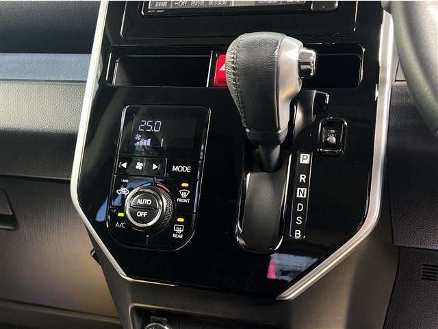 トヨタ タンク １．０ カスタム Ｇ H29年 (関東) 99