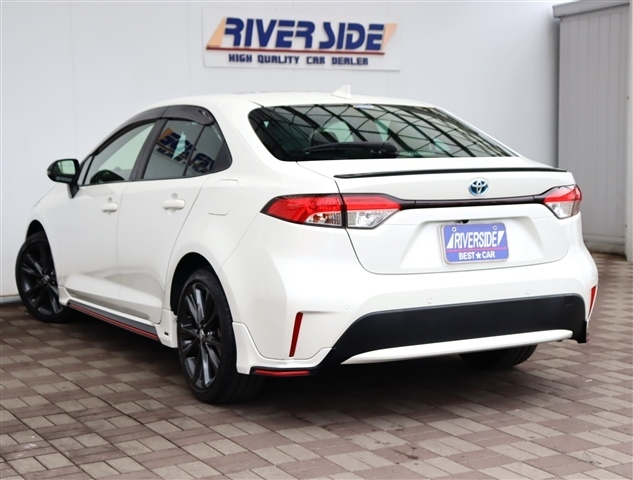 トヨタ カローラ １．８ ハイブリッド ＷＸＢ R1年 (関東) 99