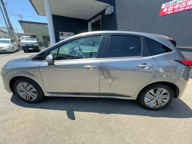 日産 ノート １．２ Ｘ ＦＯＵＲ ４ＷＤ R4年 (東北) 99