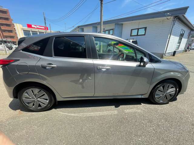 日産 ノート １．２ Ｘ ＦＯＵＲ ４ＷＤ R4年 (東北) 99