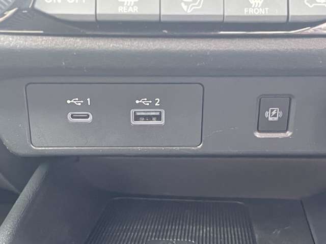 日産 ノート １．２ Ｘ ＦＯＵＲ ４ＷＤ R4年 (東北) 99