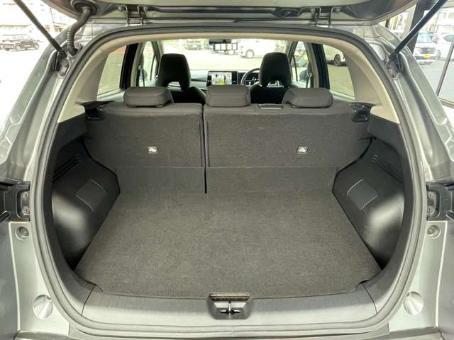 日産 ノート １．２ Ｘ ＦＯＵＲ ４ＷＤ R4年 (東北) 99