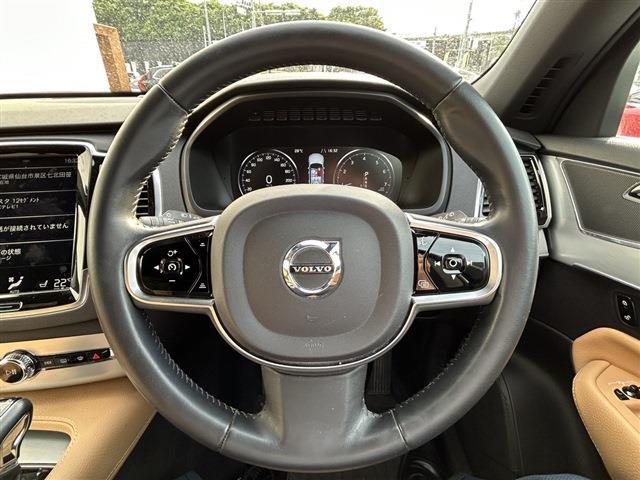 ボルボ ＸＣ９０ Ｔ５ ＡＷＤ モメンタム ４ＷＤ H28年 (東北) 99