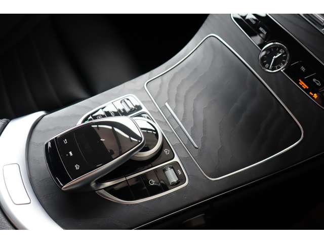 メルセデスベンツ Ｃクラス Ｃ２００　アバンギャルド　ＡＭＧライン R1年 (近畿) 99