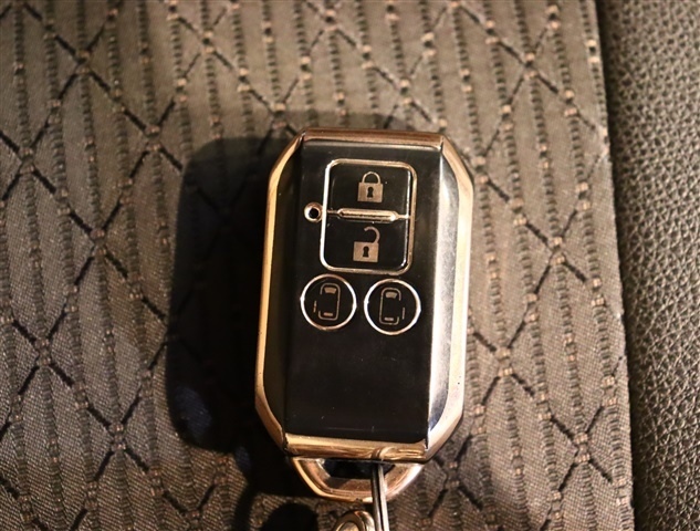 スズキ スペーシア ６６０ カスタム ハイブリッド ＸＳターボ R2年 (関東) 99