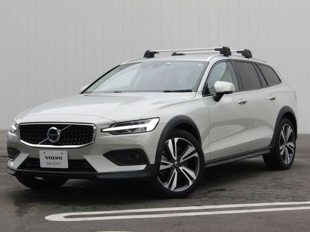ボルボ Ｖ６０クロスカントリー Ｂ５ ＡＷＤ プロ ４ＷＤ R3年 (関東) 99