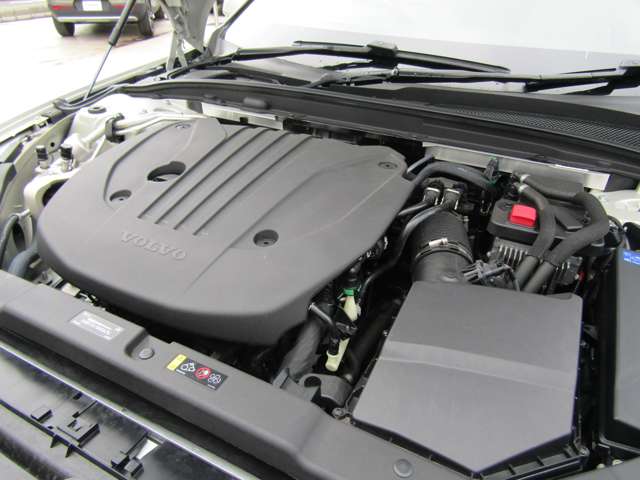 ボルボ Ｖ６０クロスカントリー Ｂ５ ＡＷＤ プロ ４ＷＤ R3年 (関東) 99