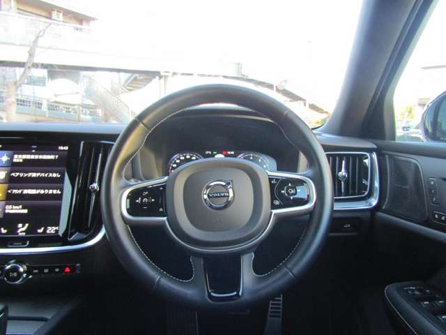 ボルボ Ｓ６０ Ｂ５　Ｒデザイン R3年 (関東) 99