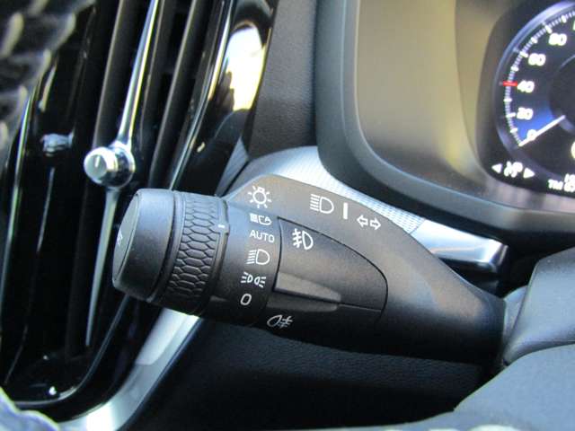 ボルボ Ｓ６０ Ｂ５　Ｒデザイン R3年 (関東) 99