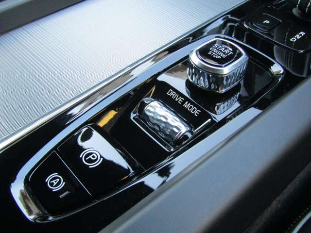 ボルボ Ｓ６０ Ｂ５　Ｒデザイン R3年 (関東) 99