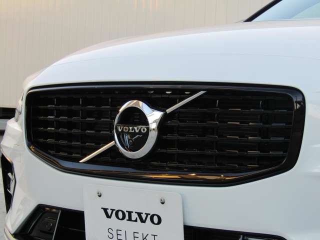 ボルボ Ｓ６０ Ｂ５　Ｒデザイン R3年 (関東) 99