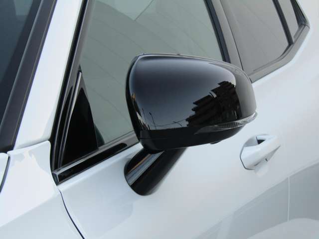 ボルボ Ｓ６０ Ｂ５　Ｒデザイン R3年 (関東) 99