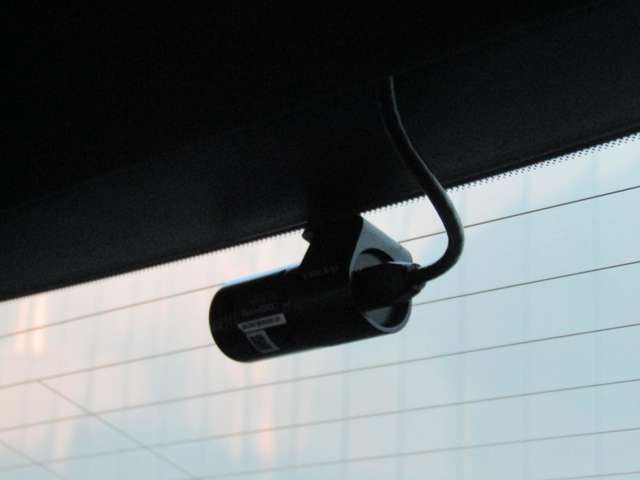 ボルボ Ｓ６０ Ｂ５　Ｒデザイン R3年 (関東) 99