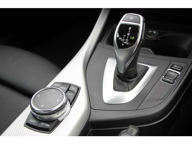 ＢＭＷ ２シリーズ Ｍ２３５Ｉ H26年 (関東) 99